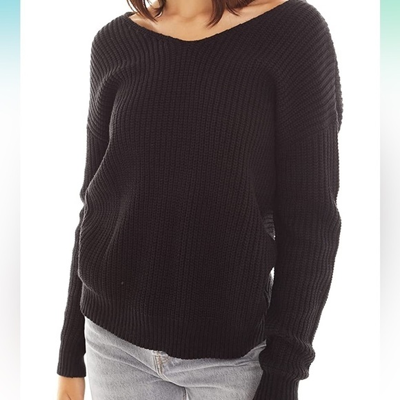 LOVE Tree Twisted sweater. Black - Picture 3 of 3